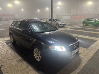 Audi A4 foto 2