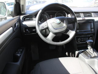 Skoda Superb foto 8