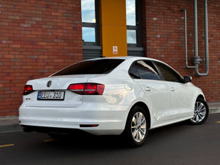 Volkswagen Jetta - Chirie Auto - Авто Прокат - Rent a Car foto 2