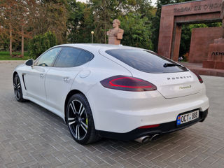 Porsche Panamera foto 3