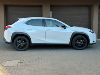 Lexus UX foto 5