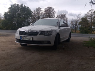 Skoda Superb foto 4