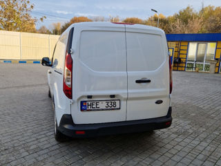 Ford Transit Connect foto 4