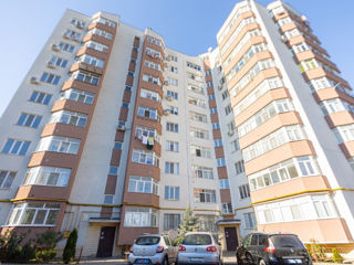 Apartament cu 2 camere, 68 m², Botanica, Chișinău foto 9