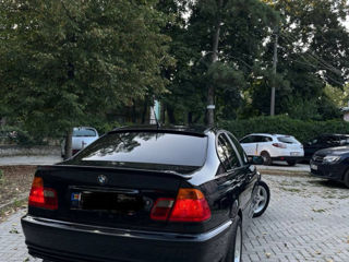 BMW 3 Series foto 3