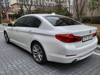 BMW 5 Series foto 2