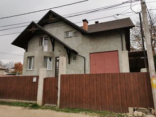 Casa in 2 nivele direct de la proprietar in comuna Truseni!