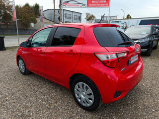 Toyota Yaris foto 3