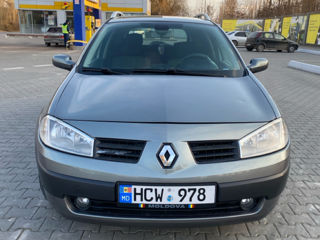 Renault Megane foto 3