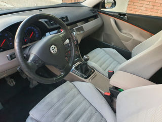 Volkswagen Passat foto 7