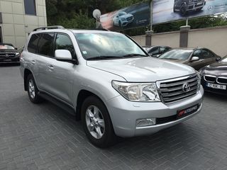 Toyota Land Cruiser foto 2