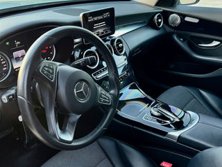 Mercedes C-Class foto 9