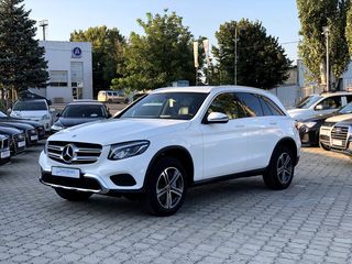 Mercedes GLC foto 6