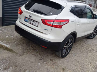 Nissan Qashqai foto 2