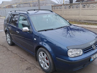 Volkswagen Golf foto 2