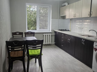 Apartament cu 2 camere, 58 m², Botanica, Chișinău