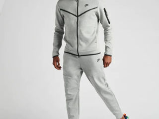 Costume Nike Tech Fleece Originale 100% Pe Loc în Chișinău ! foto 1