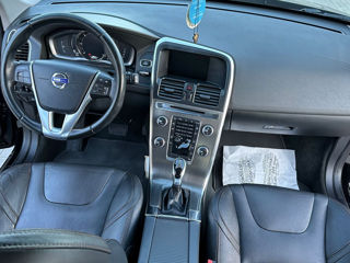 Volvo XC60 foto 9