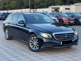 Mercedes E-Class foto 5