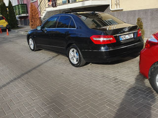 Mercedes E-Class foto 3