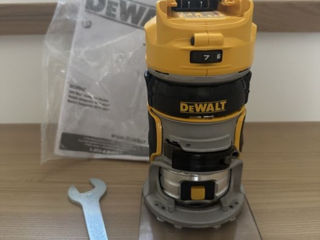 Фрезер DeWalt DCW600