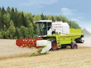 Vind combina claas dominator 130