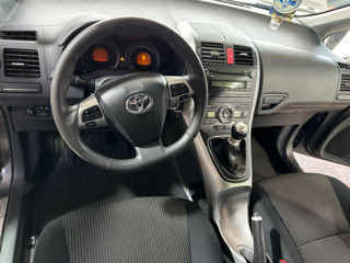 Toyota Auris foto 5