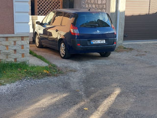 Renault Grand Scenic foto 3