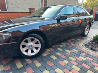 BMW 7 Series foto 3