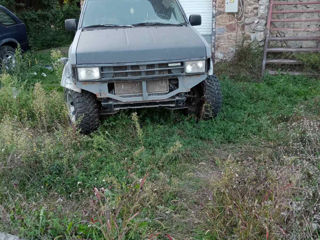 Nissan terrano1 la piese foto 2