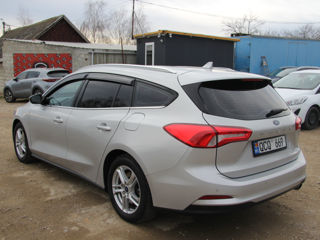 Ford Focus foto 5