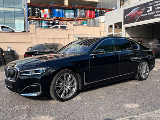 BMW 7 Series foto 4