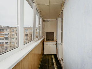 Apartament cu 3 camere, 74 m², Poșta Veche, Chișinău foto 5