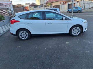 Ford Focus foto 2