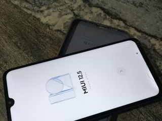 Xiaomi Mi 9 - 6/128 - Balti