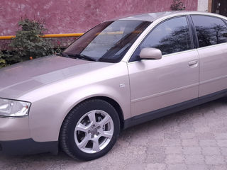 Audi A6 foto 8