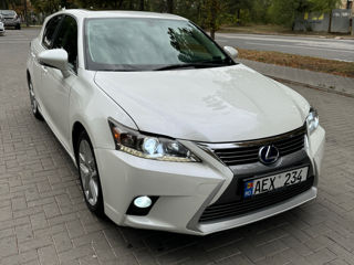 Lexus CT Series foto 2