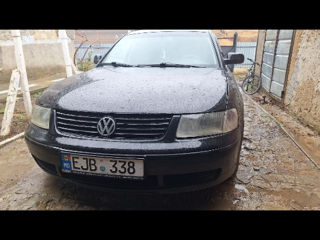 Volkswagen Passat foto 4