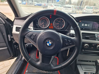 BMW 5 Series foto 10