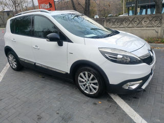 Renault Scenic foto 2