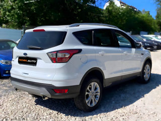 Ford Kuga foto 5