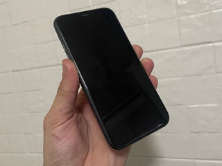 iPhone 11 128gb foto 2