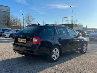 Skoda Octavia foto 3