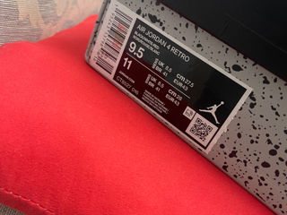 Jordan 4 Red Thunder foto 6