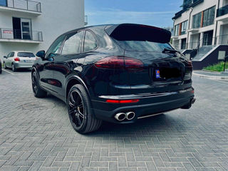 Porsche Cayenne foto 10