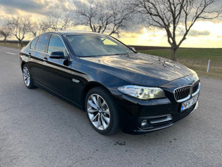 BMW 5 Series foto 5