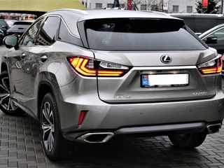 Lexus RX Series foto 2