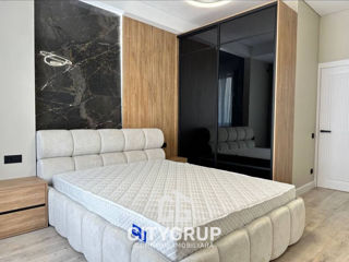 Apartament cu 2 camere, 60 m², Botanica, Chișinău foto 2