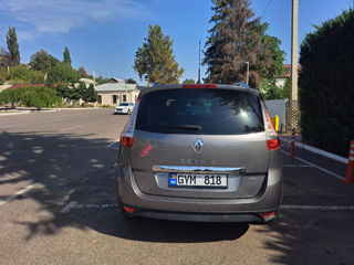 Renault Grand Scenic foto 8