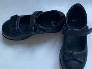 Детские туфли туфельки (Новые) / H&M / pantofi pantofiori pentru copii (NOI) foto 2